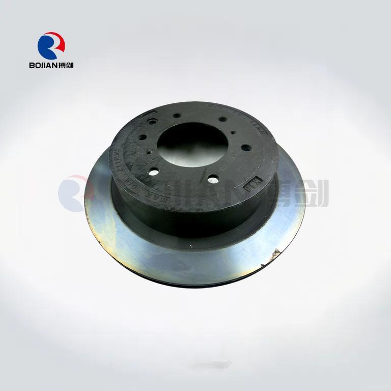 4615A037_3