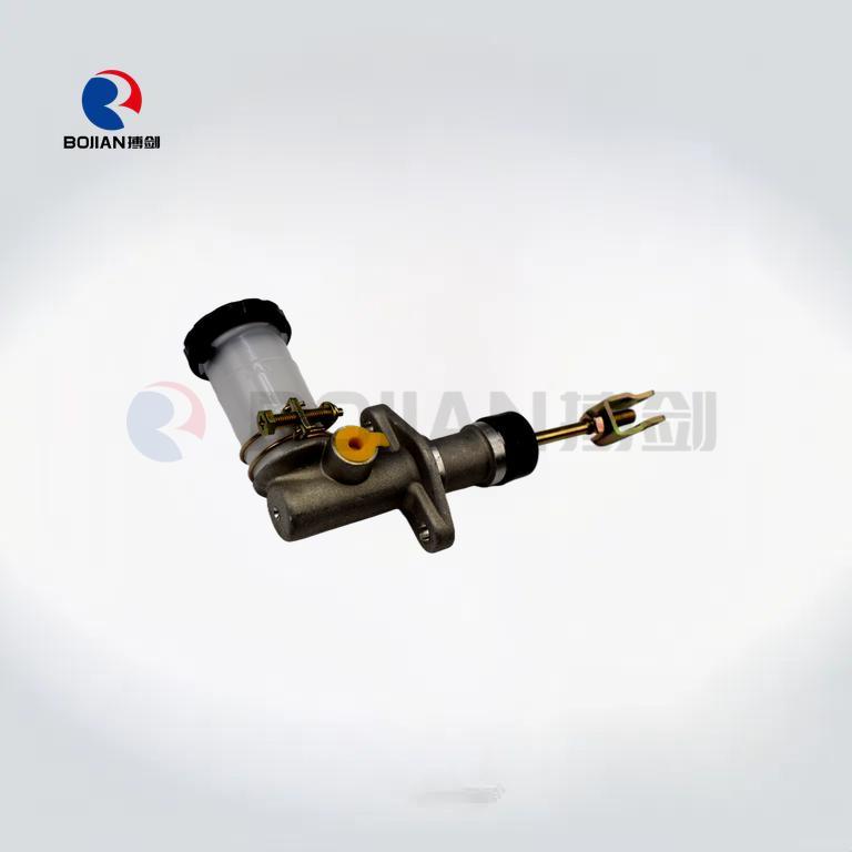 MB555114_3